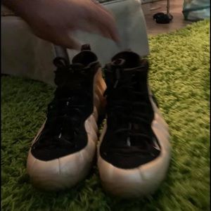 Nike foamposite “PEARL” sz 12